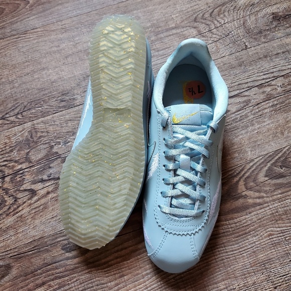 NEW Nike Classic Cortez (Rare) - Picture 7 of 8